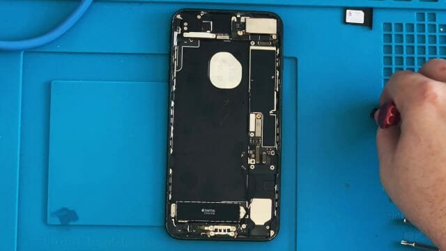 iPhone7Plus コネクタ交換修理方法動画